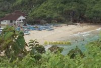 Read more about the article Pantai Gesing Gunung Kidul pantai yang masih asri dan alami