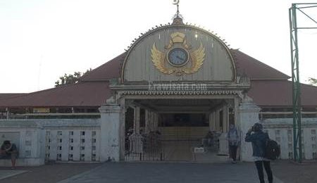 Read more about the article Masjid Gedhe Kauman Yogyakarta, Masjid Penuh Sejarah
