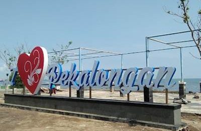 Read more about the article Pantai Pasir Kencana Baru Pekalongan Alamat jam buka terdekat
